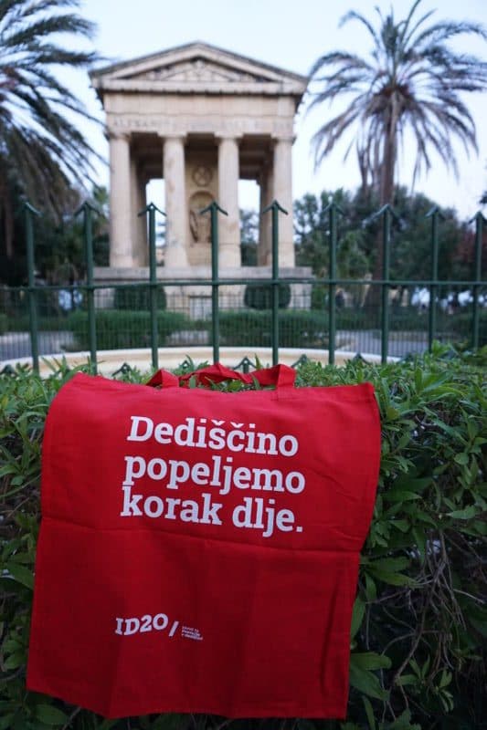 ID20 vrečka na Malti